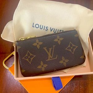 Louis Vuitton coin/card wallet keychain